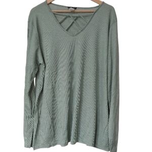 HEIMISH USA Mint V-Neck Long Sleeve Tee